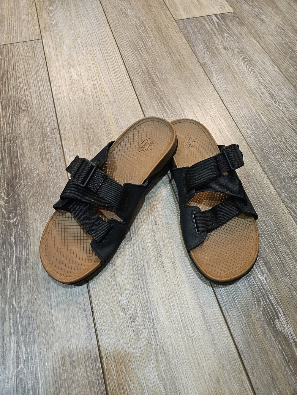 Chaco Lowdown Slides